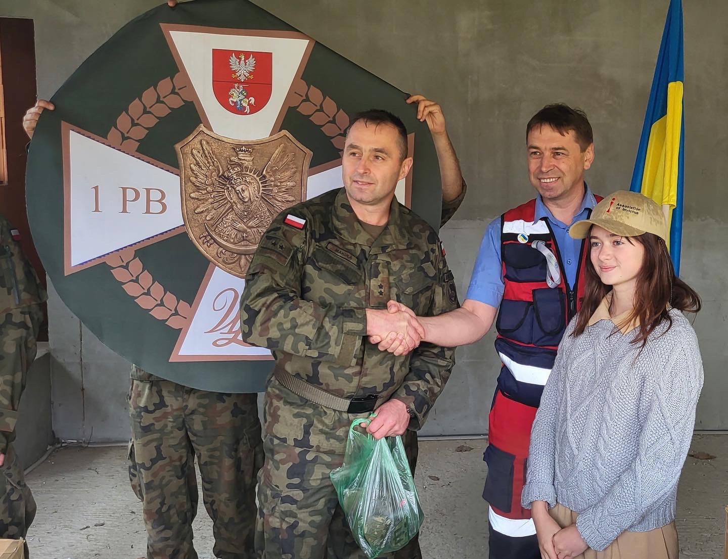 Aid to Ukrainian Defenders from the Polish military